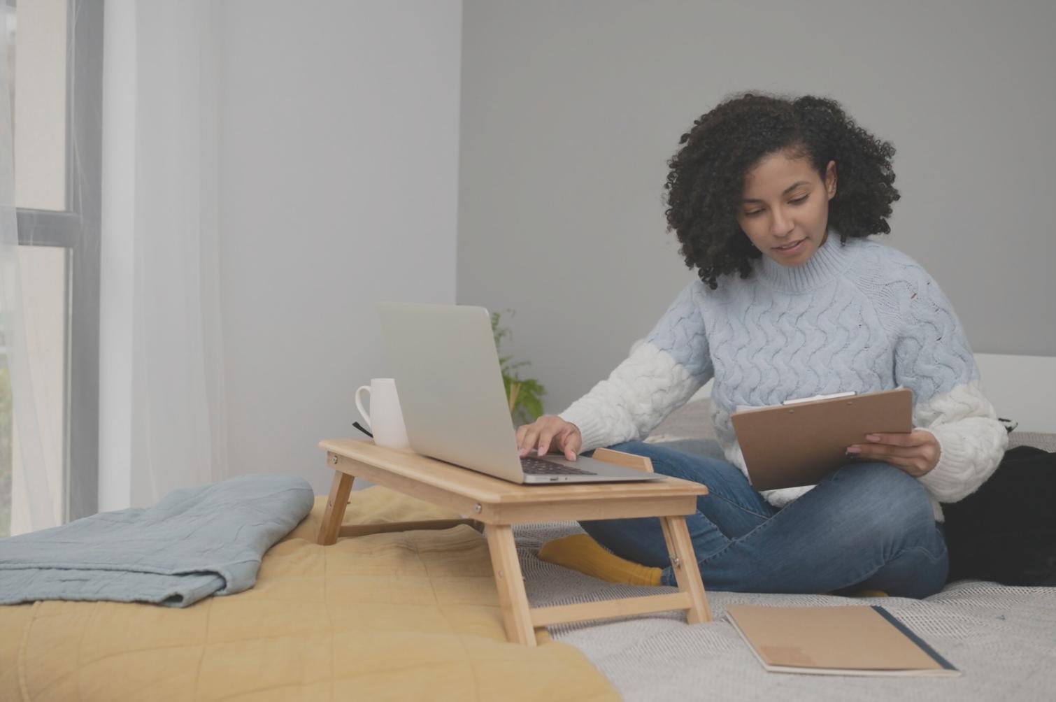Geschäftsberatung in Aktion - Strategieentwicklung am Whiteboard